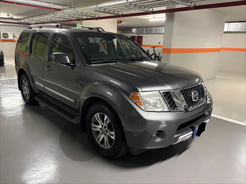 Nissan Pathfinder 2008 Limmited Edition 4.0-liter V6