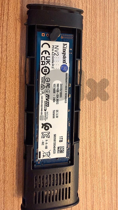 1Tb kingstone nvme