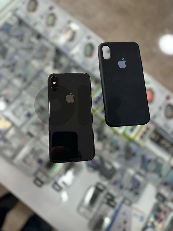 iPhone X