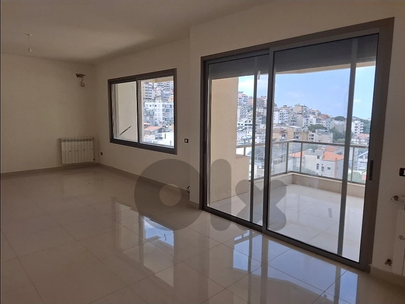 New Apt in Mazraat yashouh 155m2
