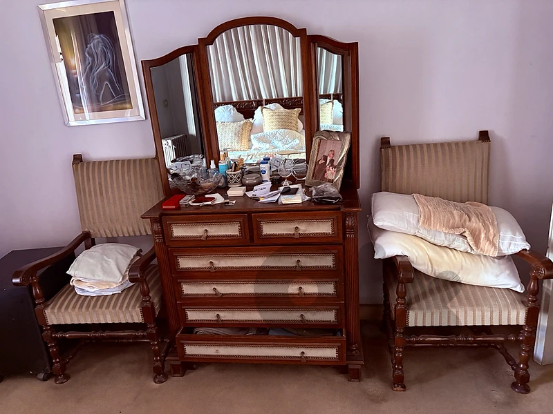 full royal bedroom high end wood