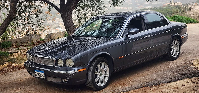 Jaguar XJ8 2004 2004