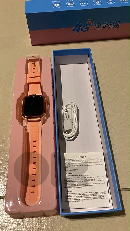 generic Chinese 4G kids' smartwatch