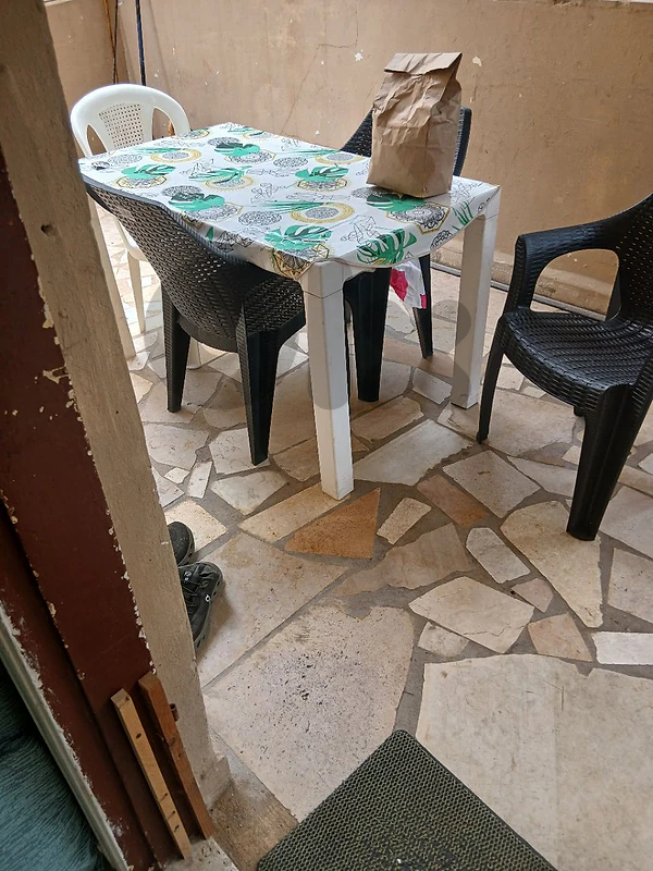 البوار  قرب كنيسة القديسة تقلا