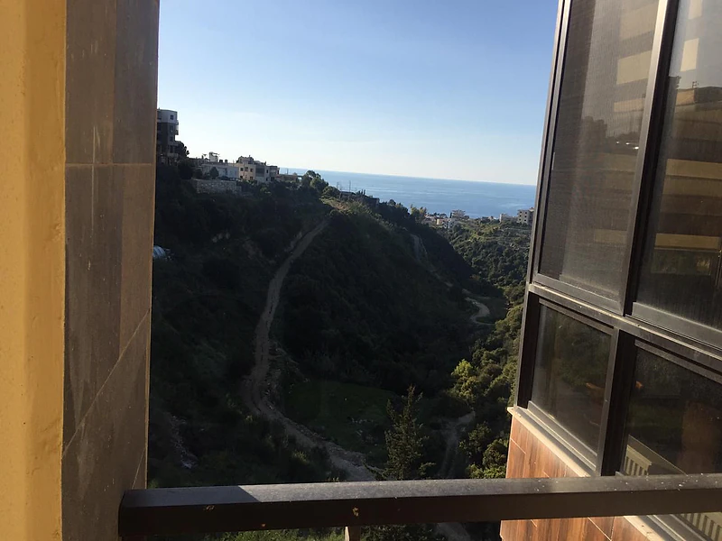 Apartment For Sale with a Open view in Bouar
