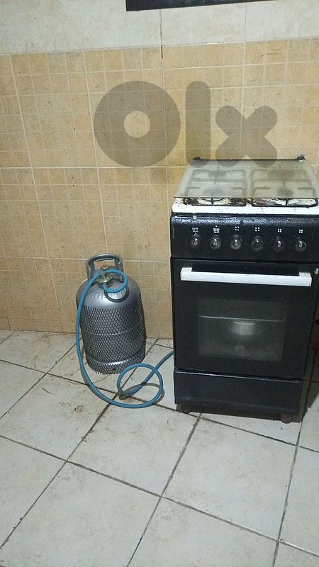 فرن غاز مع قنينه