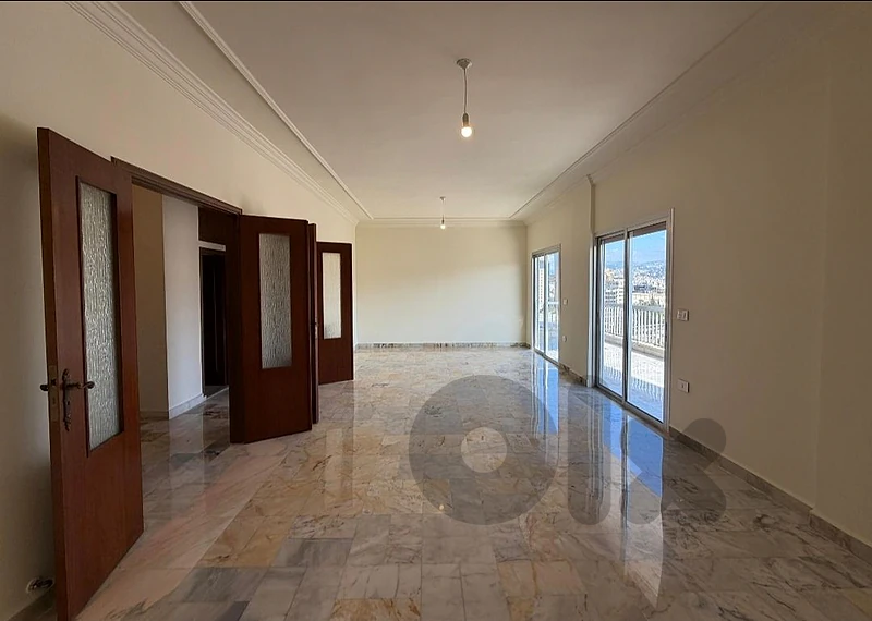 excellent investment 200m2 Property for Sale in Dekweneh,Apt or office