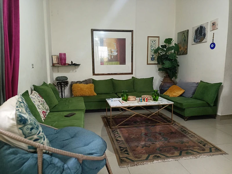 Cozy Apartment with Private Garden & Terrace in Batroun Town