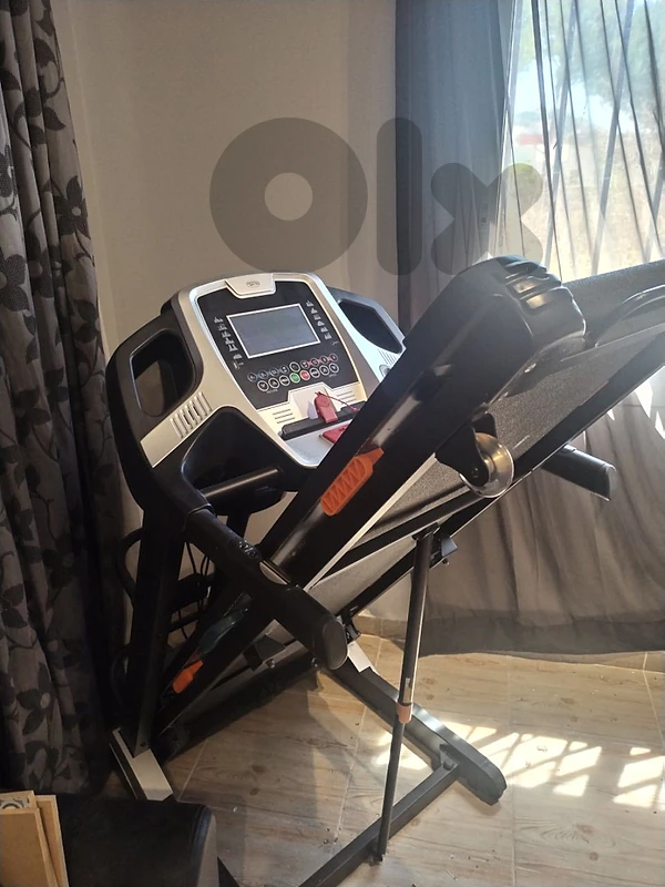 treadmill- جهاز مشي
