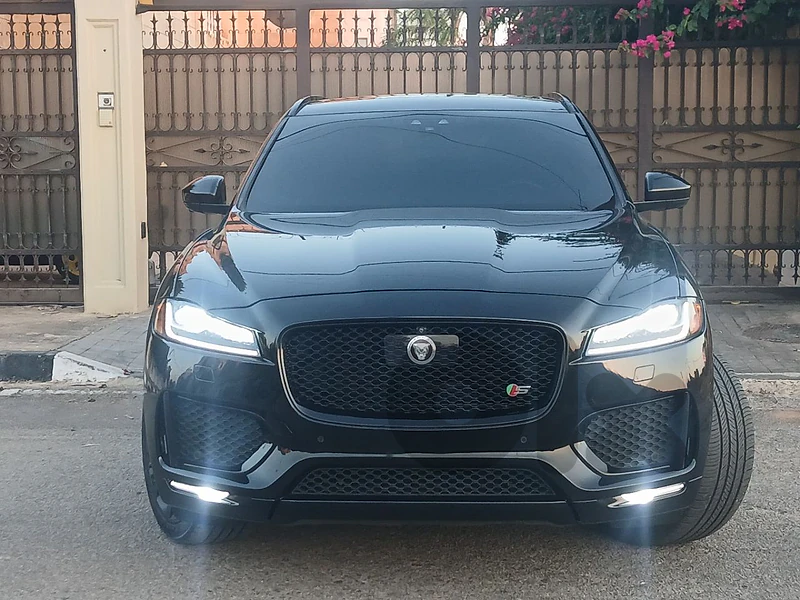 Jaguar F-Pace 2018 F-pace S V6 Jaguar F-Pace 2018 F-pace S V6