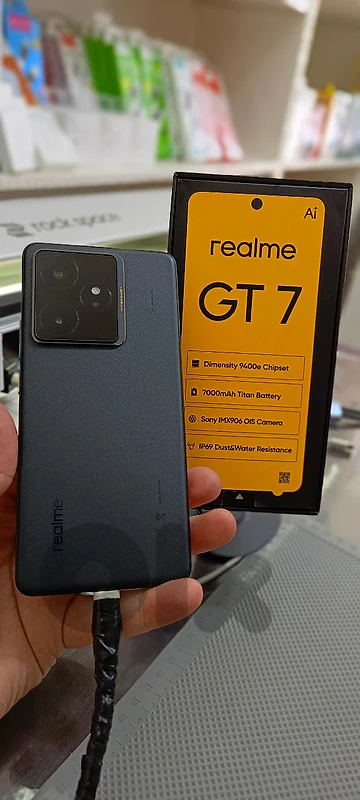 Realme Gt 7 12+12ram 512gb