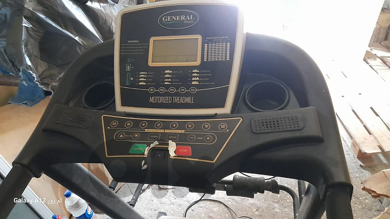 مكنة مشي آلة مشي وركض مكنة ركض Treadmill