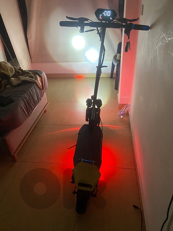HYPERIX SCOOTER