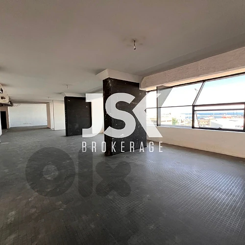 L21898  Office For Rent in Gemayzeh