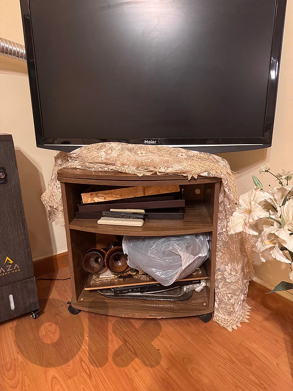 tv cabinet