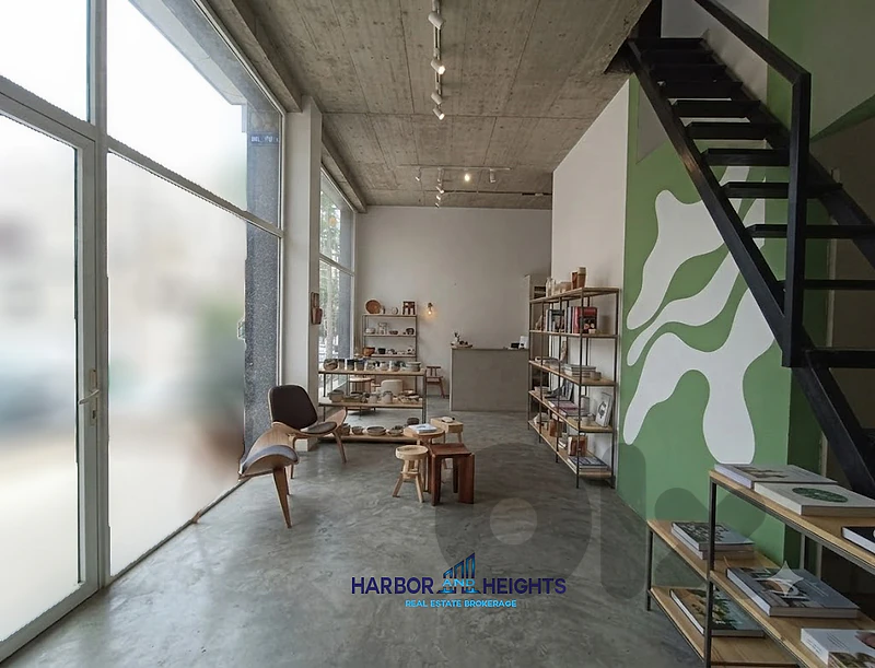 Shop for Rent in Achrafieh - محل تجاري للإيجارفي الأشرفية