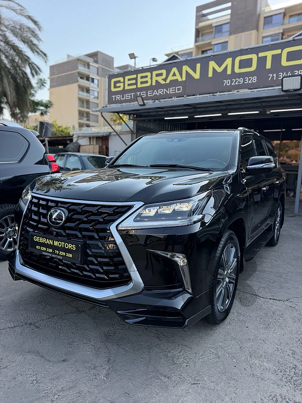 Lexus LX-Series 2017 LX570