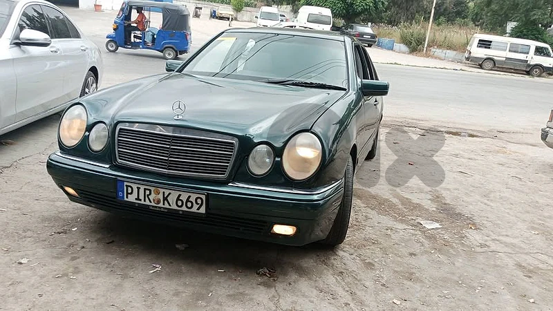 Mercedes-Benz E-Class 1997