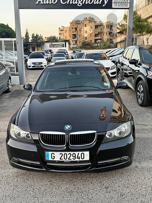 BMW 320i BMW 320i