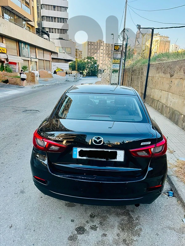 Mazda 2 2016 mazda 2 sedan