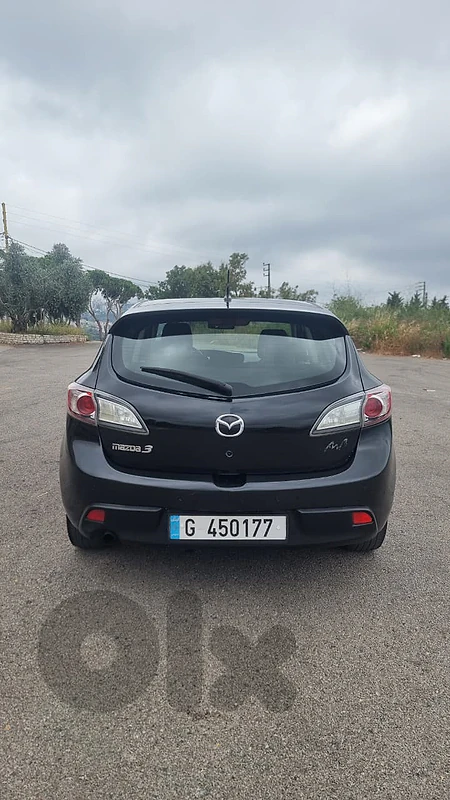 MAZDA 3 2010