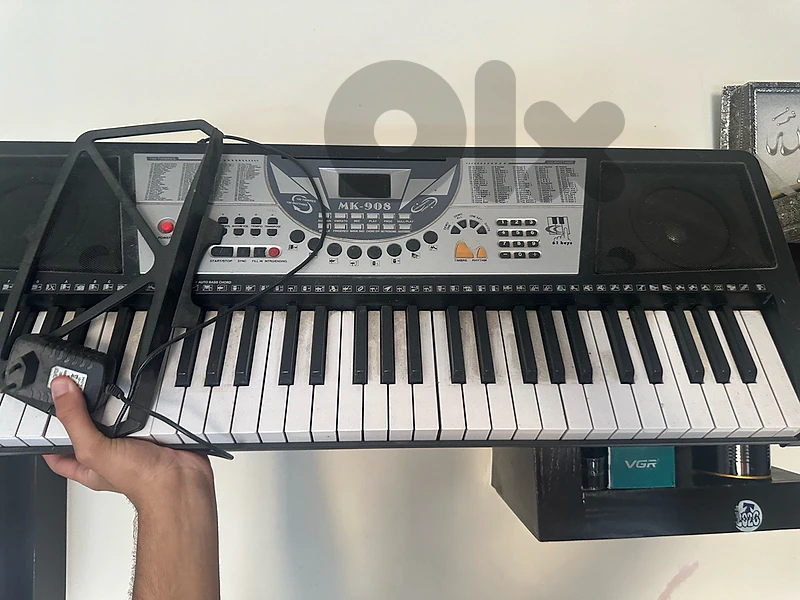 electronic piano