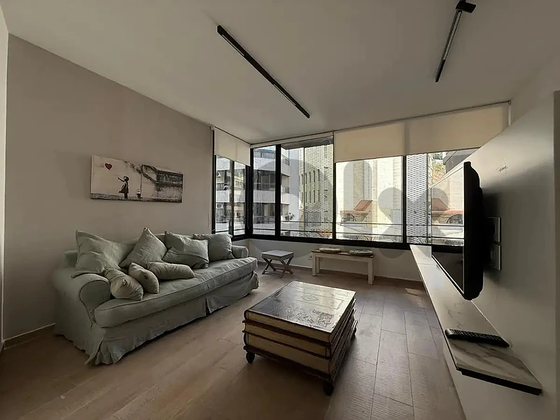 Apartment in  Sioufi For Sale -MQHD106- شقة للبيع في سيوفي