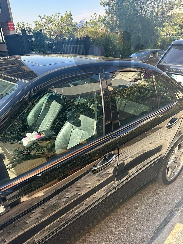 Mercedes-Benz E-Class 2006 350