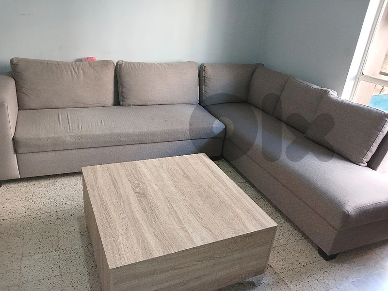 salon + table + tv unit
