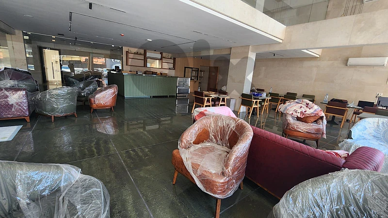 GMB162RA - Restaurant  For Rent In Jbeil  - مطعم للإيجار في جبيل