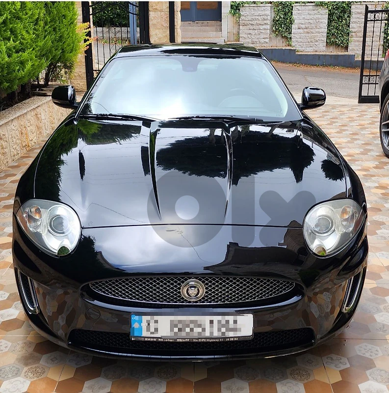 Jaguar XK 2011 XK8 Coupé