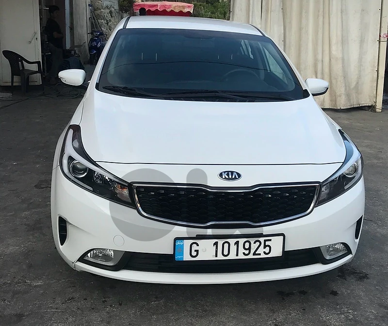 Kia Cerato 2018 for sale one owner from company