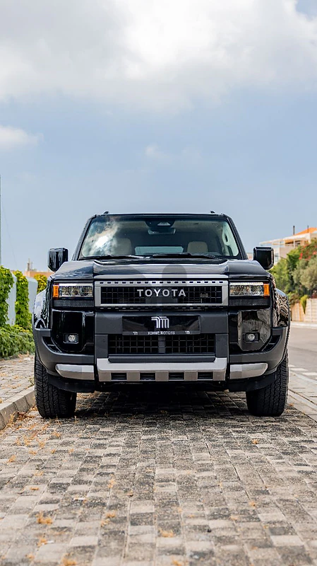 TOYOTA LAND CRUISER  PRADO   R3  2024 UNDER WARRANTY