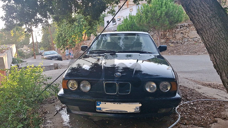 BMW 5-Series 1990 535 IA