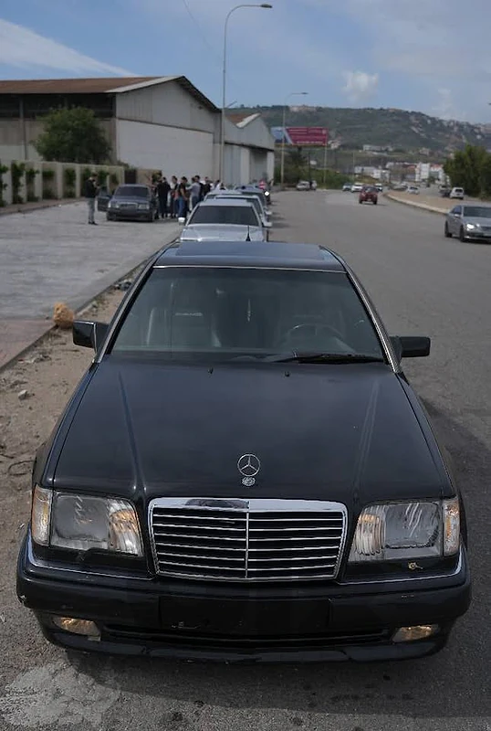 Mercedes benz 1992