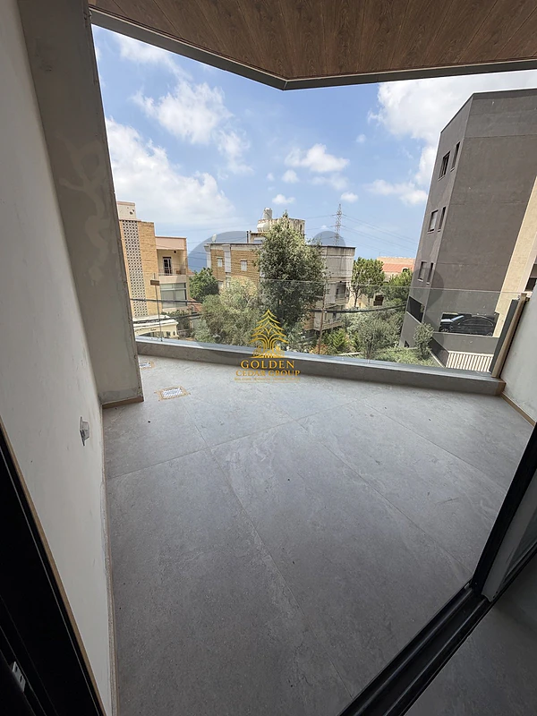 apartment for sale in Mazraat Yachouh - شقة للبيع في مزرعة يشوع