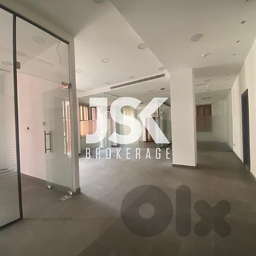 L21932  Office For Rent in Down Town