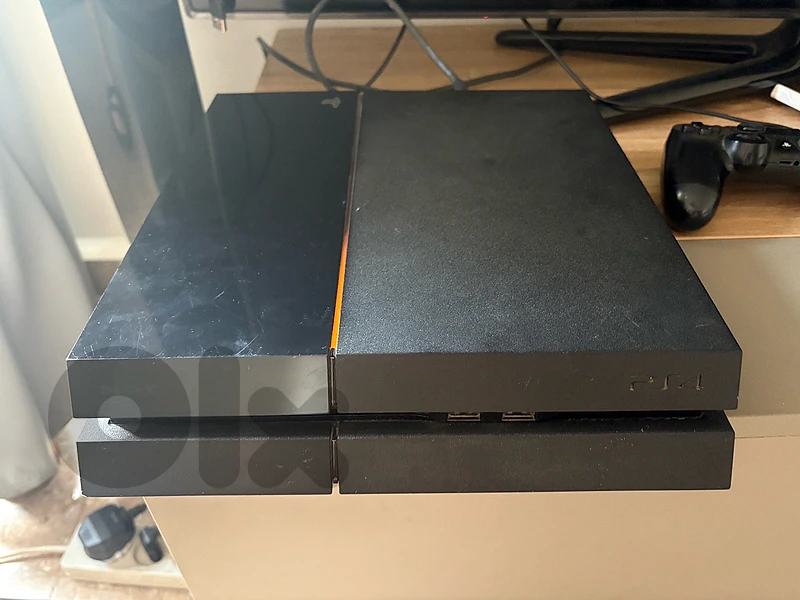 PS4 FAT