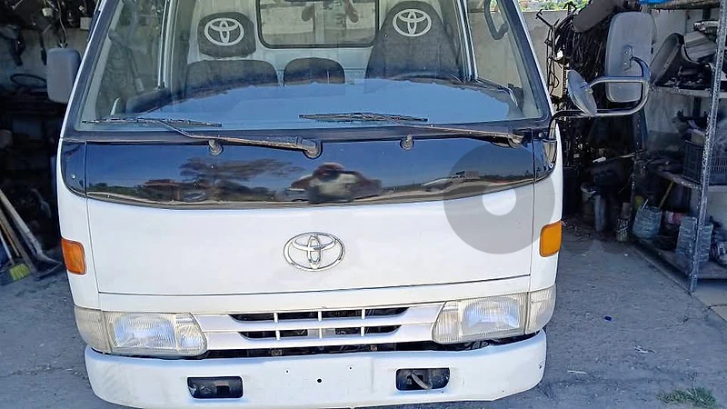 Toyota 1998