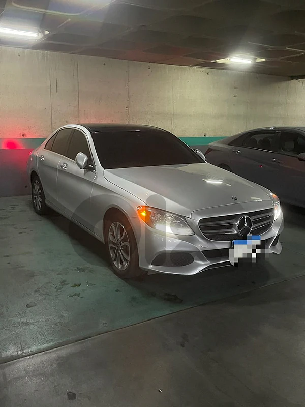 Mercedes C300 2017 4 Matic Call: 81011330
