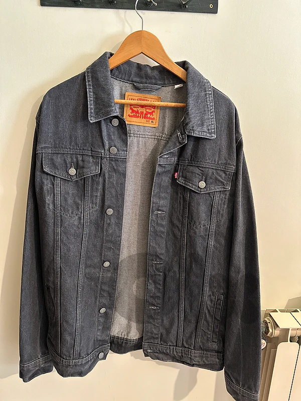 Levi's Washed Black Denim Trucker Jacket - Size XL