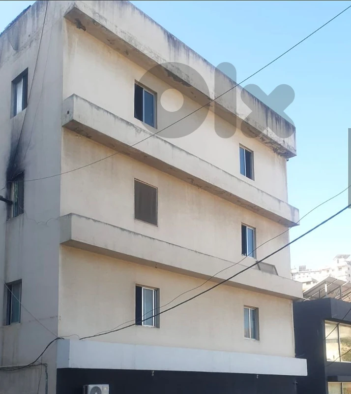 3-floor factory for rent