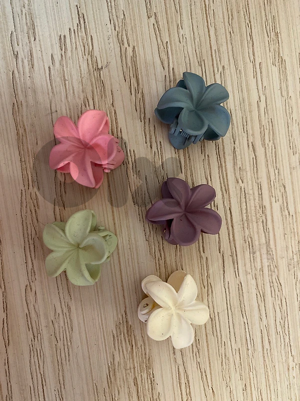 Mini Flower Hair Clips (multiple colors available)