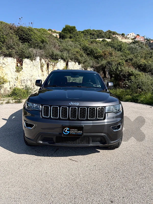 Jeep Grand Cherokee 2019 laredo