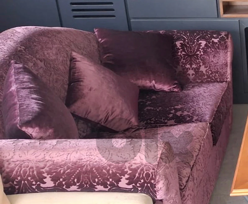 2 sofas