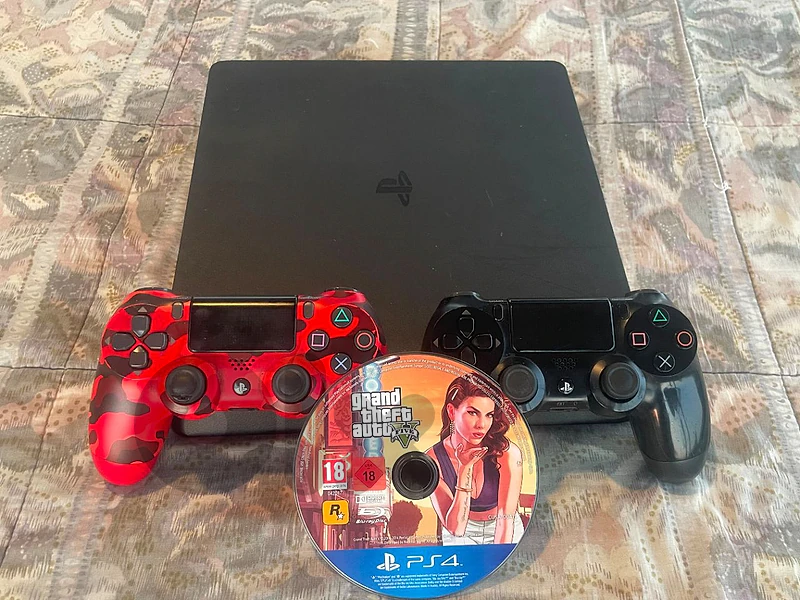ps4 slim