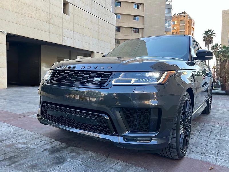 Range rover sport 2020 v8  P525 Santorini Black Metallic