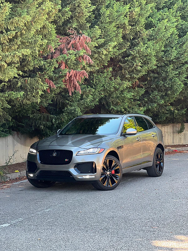 Jaguar F-Pace V6S 2018 Clean Carfax!!