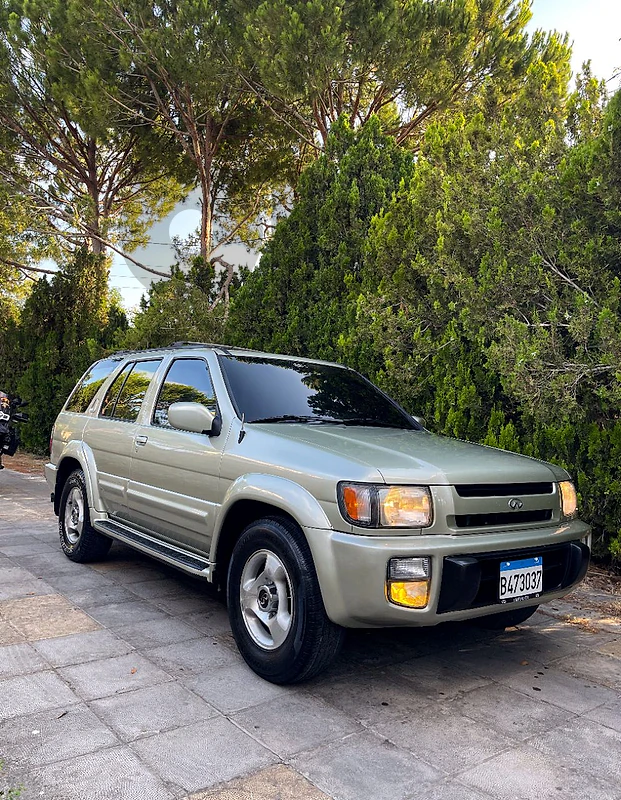 INFINITI QX4 1999 4×4