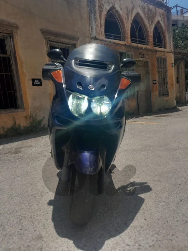 Yamaha New Majesty 250 C.C
